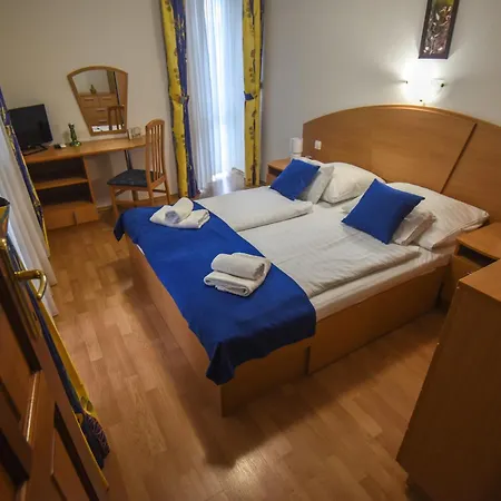 Amore Apartmanhaz Siofok Exterior photo